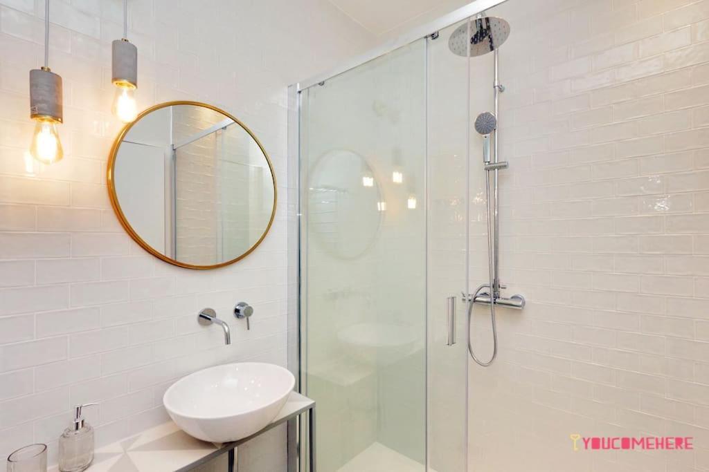 Ych-Renovated And Design Flat Close To The Center โรม ภายนอก รูปภาพ